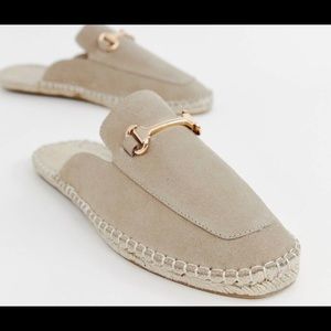 Suede Mule Espadrilles Loafer Mule. Color:Stone